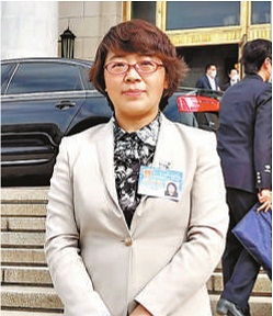 全國首例“掄博”案 鄭州軟件開發人員為追星刷量獲刑